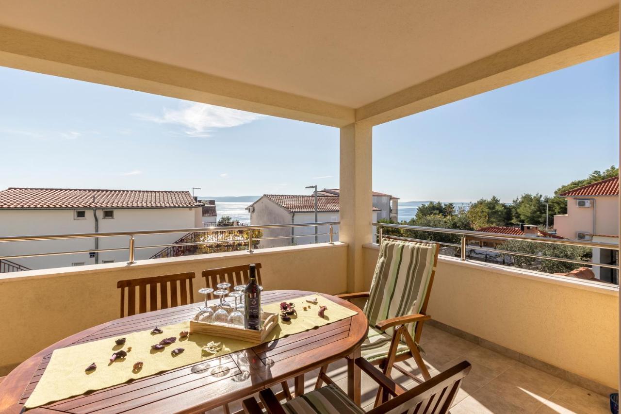 Apart Sa Terasom 250M Od Plaze,Parking,Wi Fi,Rostilj Trogir Bagian luar foto