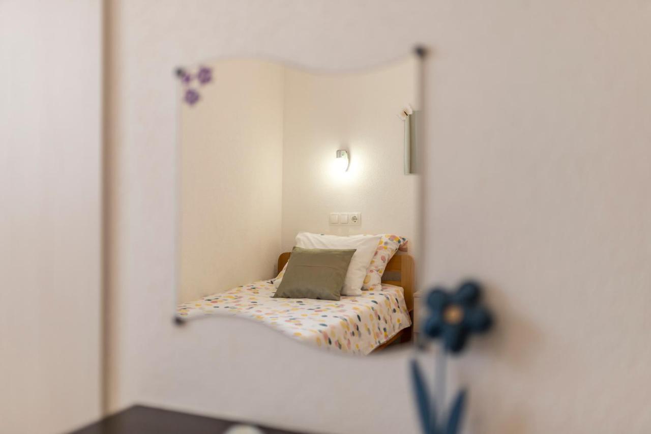 Apart Sa Terasom 250M Od Plaze,Parking,Wi Fi,Rostilj Trogir Bagian luar foto
